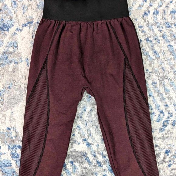 Activ Pro Small Red Wine Workout Capri Pants for Women with Wide Elastic Waist - Picture 1 of 5